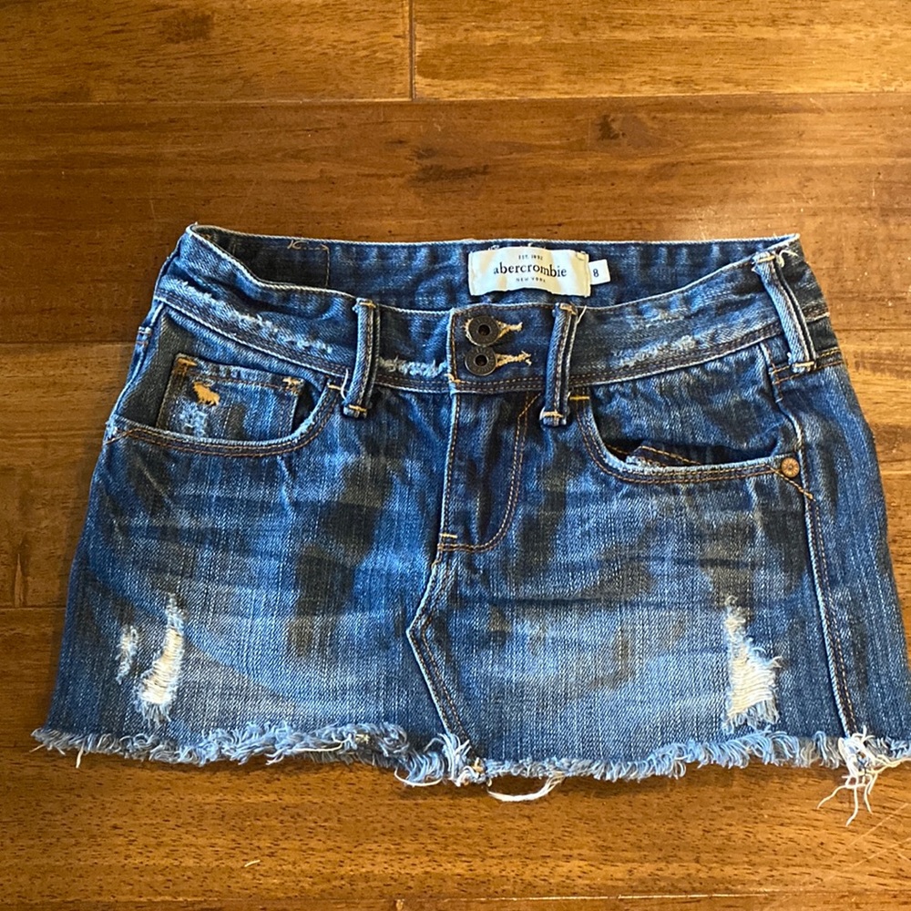 Kids abercrombie distressed denim skirt sz 8